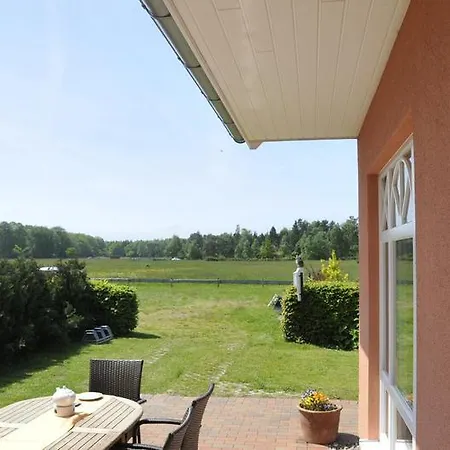 Uhlenhus * Prerow